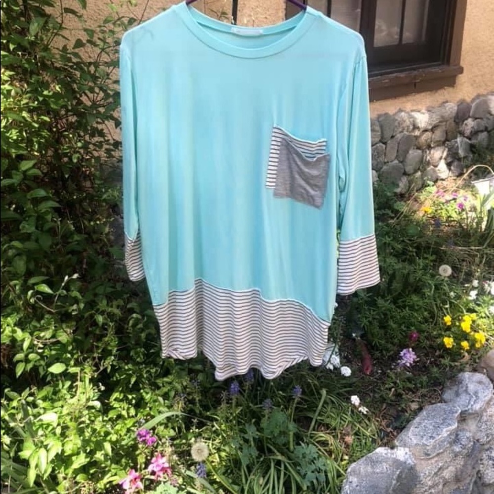 Double pocket long sleeve boutique shirt